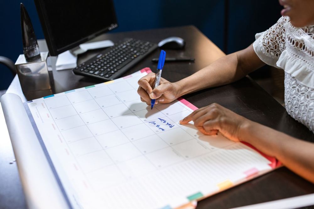 Planning a schedule on a calendar